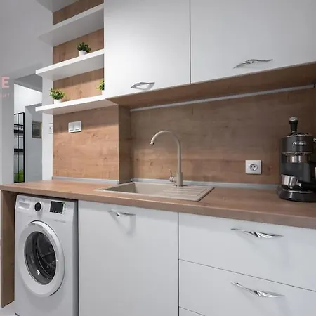 Ivory, Nilie Hospitality Mgmt Θεσσαλονίκη